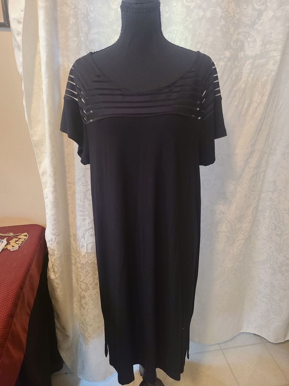 Nue Options Black Short-Sleeve Midi Dress with Sheer Stripe Yoke